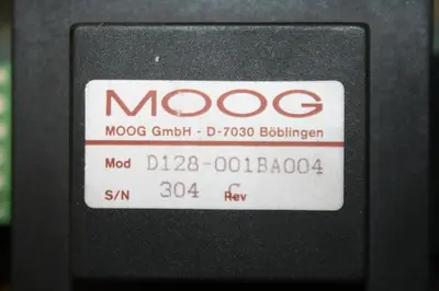 USED MOOG D128-001BA004