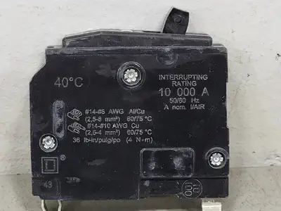 USED SQUARE D QOB120