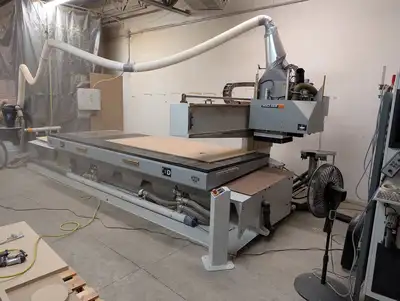 USED 2006 HOLZHER 7226ME
