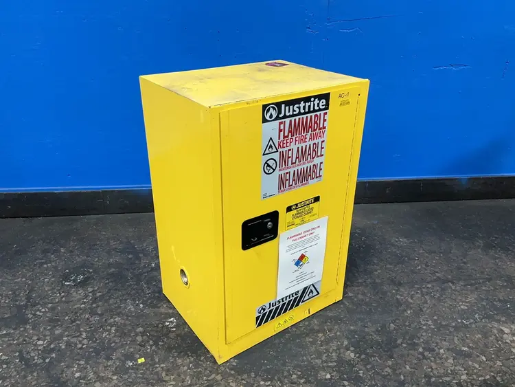 Used JUSTRITE SUREGRIP EX Cabinets Ohio US | HGR 24 #1324936