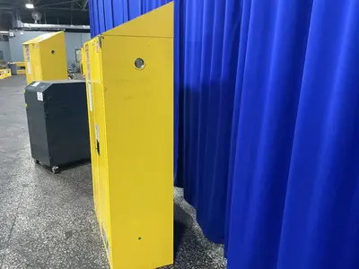Used JUSTRITE 894520 Cabinets Ohio US | HGR 24 #1456074