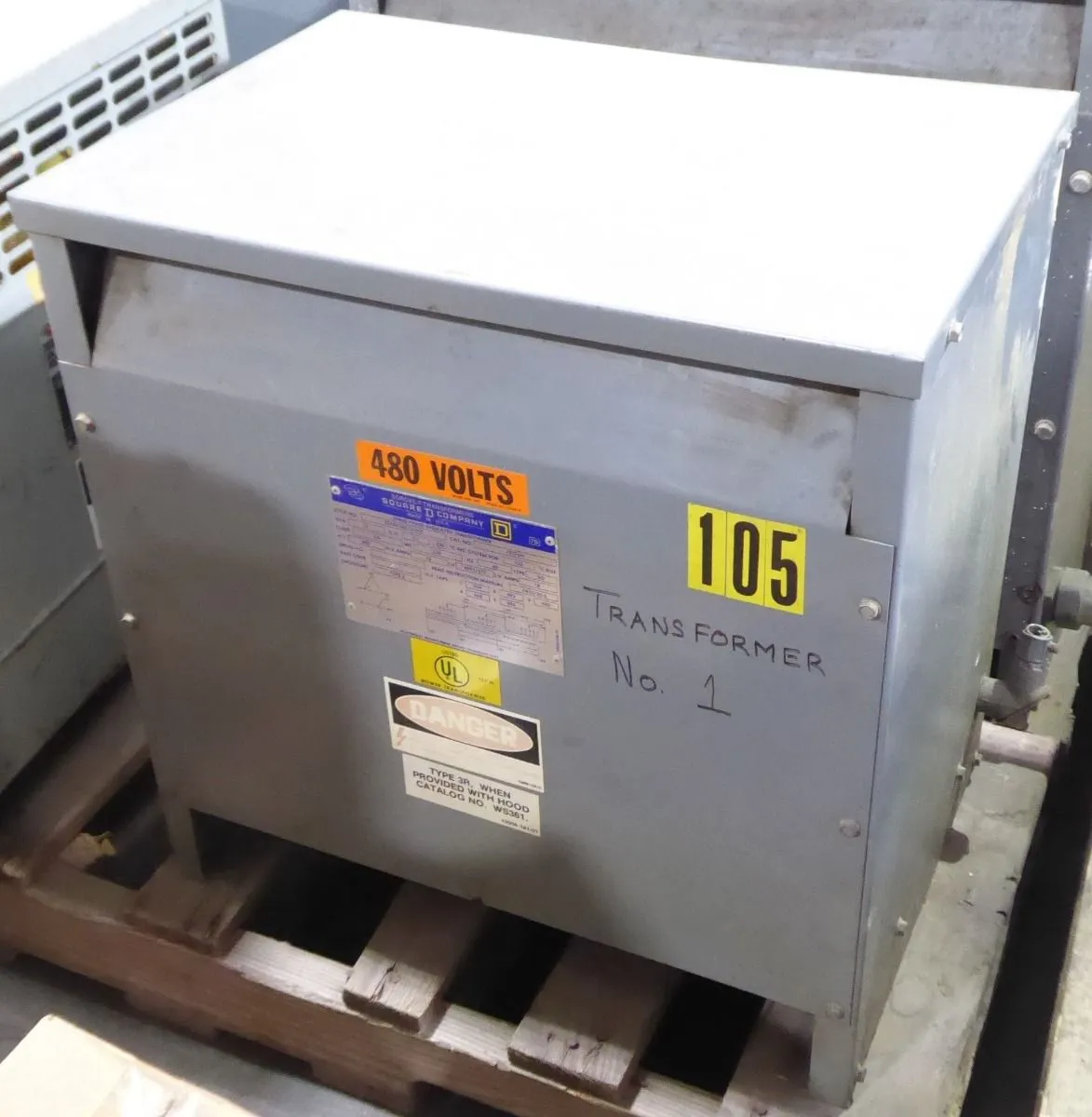 Square D 15 kVA Dry Type Transformer 480 PRI 480Y/277 SEC 15T76H TESTED