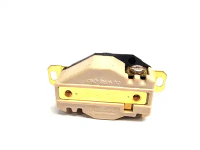 USED HUBBELL TWIST-LOCK RECEPTACLE 20A 277 VAC CU WIRE ONLY