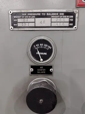 60 TON BLISS MODEL #C-60 OBI STAMPING PUNCH PRESS 8" STROKE: STOCK #23462