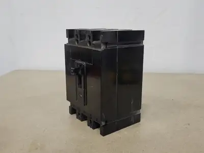 50 Amp, 3 Pole Circuit Breaker