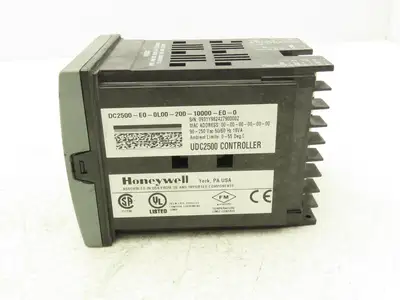 Honeywell UDC2500 Digital Temperature Controller DC2500-E0-0L00-200-10000-E0-0