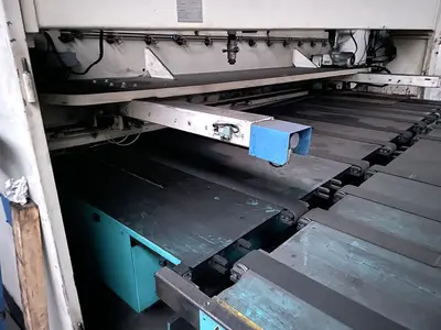 USED LVD MVS-C 4100 X 6 MM CNC