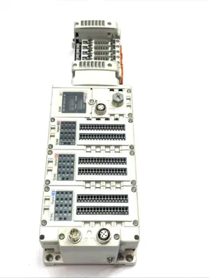 Used SMC PLUG‑IN MANIFOLD FOR VQ1000 5‑PORT SOLENOID VALVES Connector Accessories | Maverick Industrial Sales #1102557