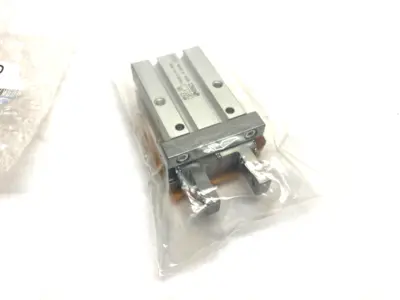 MHZ2-16D | SMC  Parallel Gripper Dbl-Acting 16mm Bore - New