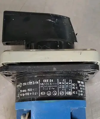 Klaus & Naimer C125 Rotary Cam Switch Loc4E7