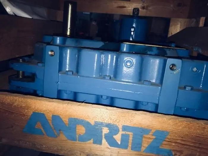 Moventas Gear Reducer Ratio: 11.18  (NEW)