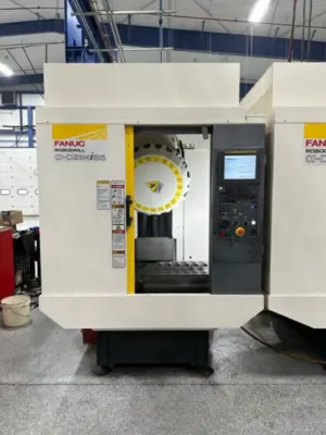2018 FANUC ROBODRILL ALPHA D21MIB5 Vertical Machining Centers | Toolquip, Inc. (1)