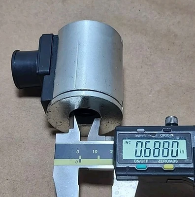 NEW Vickers 02-337608