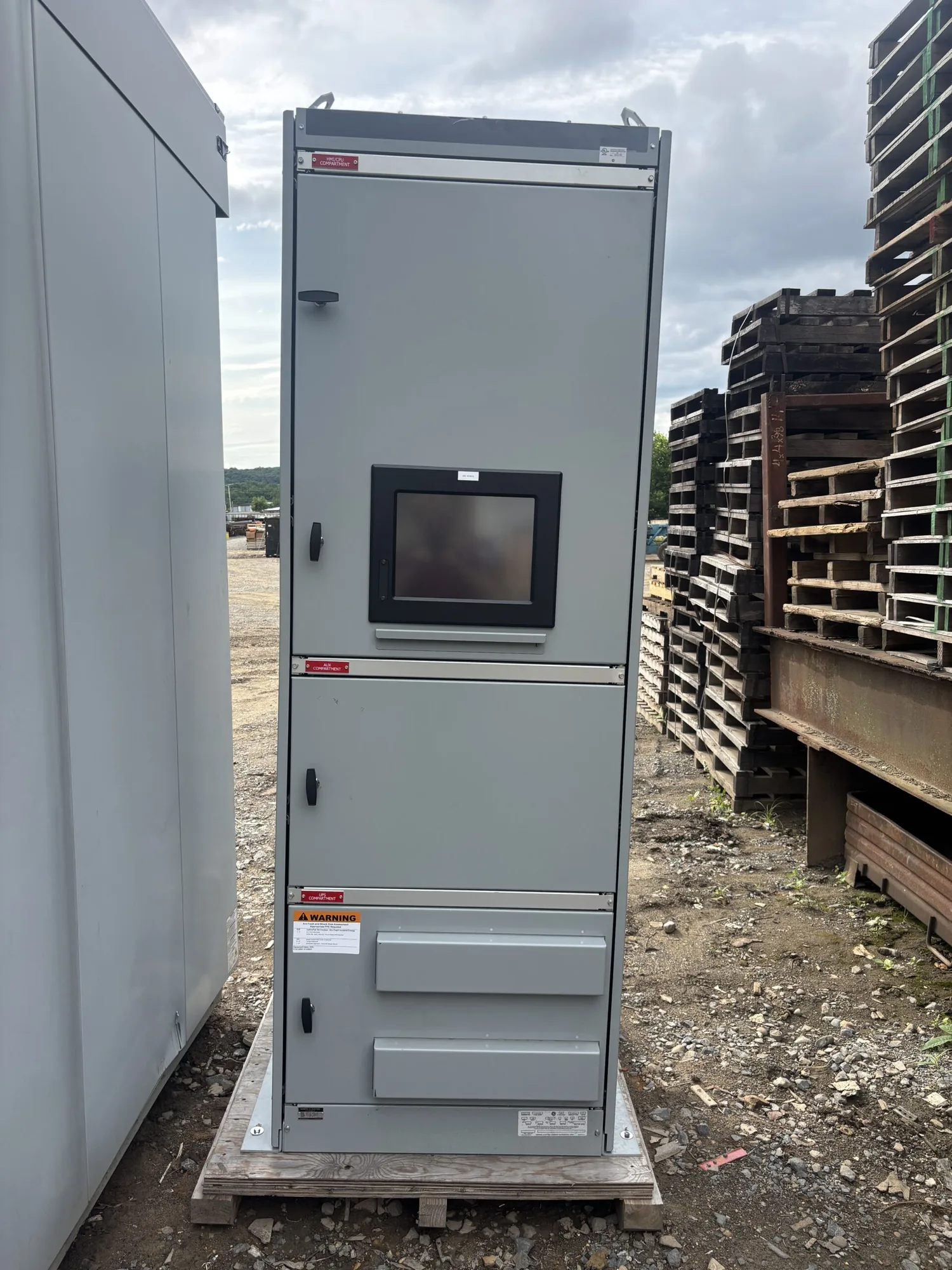 USED GENERAL ELECTRIC LVSWGR / ENTELLISYS