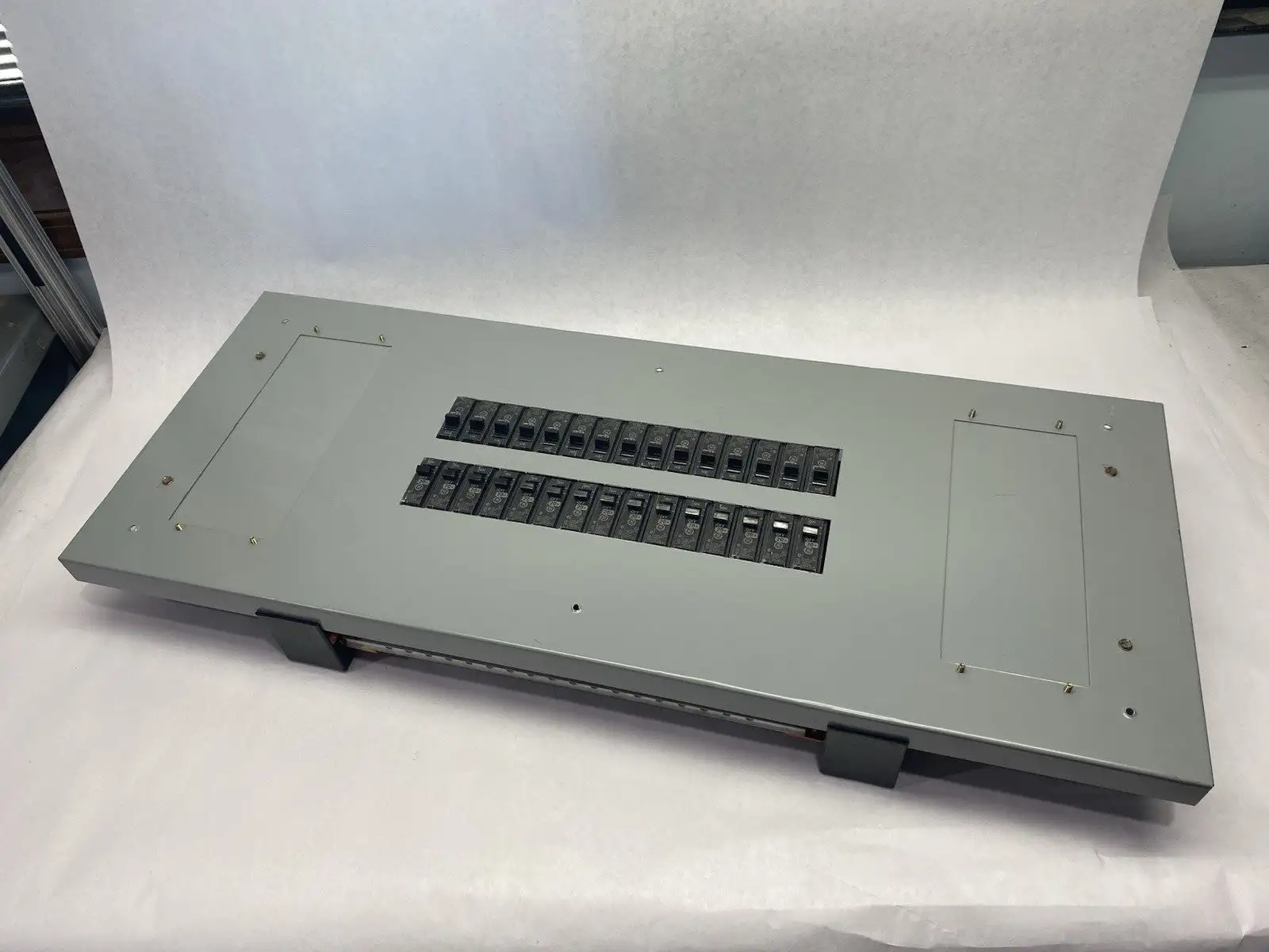Used General Electric Sub-Panelboard Assembly A Series II w/ 20A Breakers Electrical Panels Michigan US | Maverick Industrial Sales #1395425