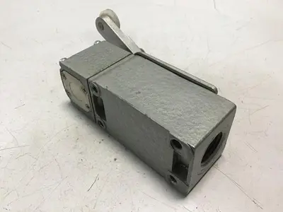 USED TELEMECANIQUE C2JK05