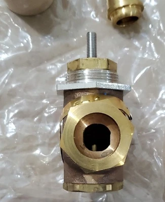 NEW TAC VB-7221-0-4-1