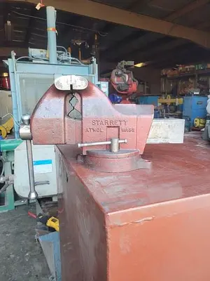 USED STARRETT 015