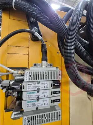 Used 2021 HUSKY H4 L300 RS80/65 Injection Molding Machines Ohio US | Stopol Equipment Sales LLC #1419067