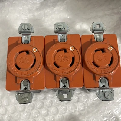 NEW Hubbell na