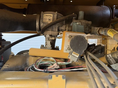 Olympian Nat Gas Generator 60 KW 208/120 V 208.2 AMPS 75 KVA 231
