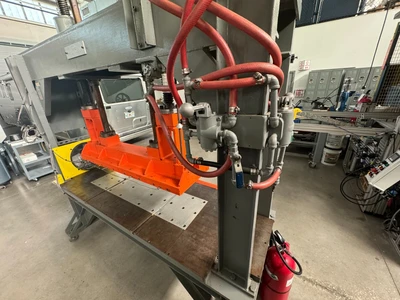 USED 2001 Yonkers Press 20T