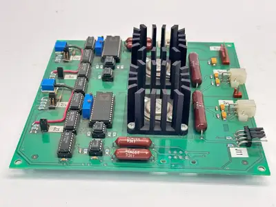 1-CD50-0094-000-X1,AD667JN 9404 | 1-CD50-0094-001 PCB 1-CD50-0094-000-X1 w/ 2x AD667JN 9404 - For parts or not working