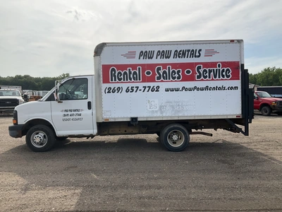 Used 2004 CHEVROLET EXPRESS Box trucks Michigan US | Miedema Asset Management Group #1301464