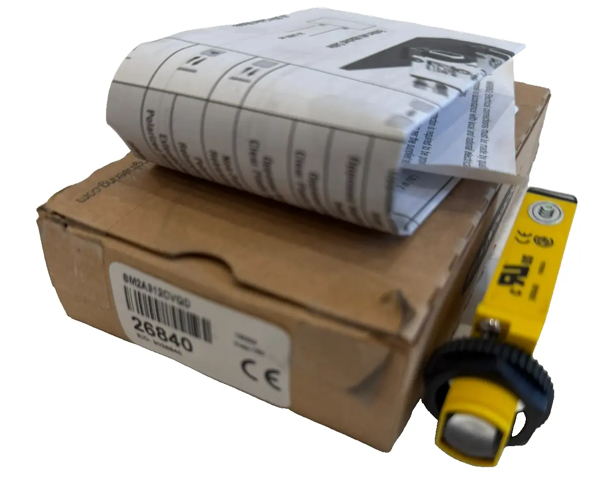 NEW BANNER ENGINEERING SM2A312CVQD SENSOR