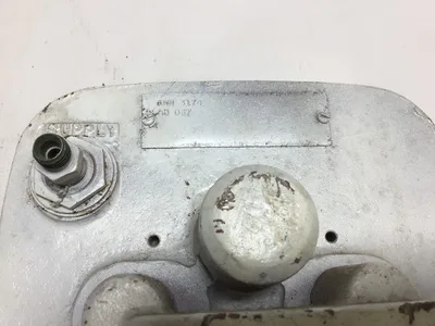 Wallace & Tiernan NU 967 Varea-Meter Pneumatic Transmitter