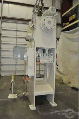 USED 1986 NIAGARA E-90