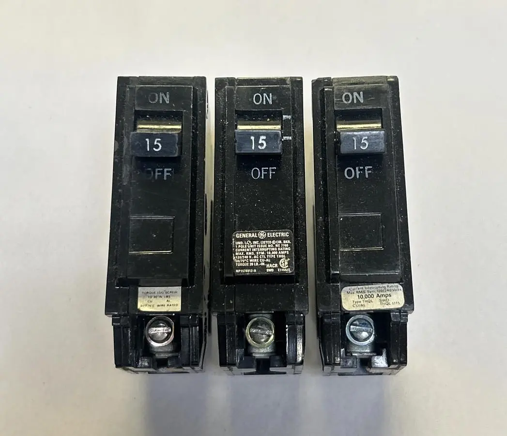 Used GE THQL1115 Miscellaneous Equipment (Electrical & Power) | Surplus Asset Holdings #1201393