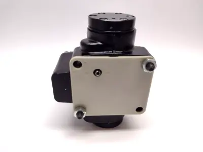 Used MOOG 072-F162 Solenoid Valves Michigan US | Maverick Industrial Sales #1390999