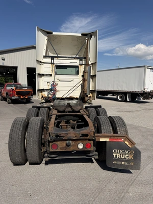 Used 2006 VOLVO VNM Conventional trucks Indiana US | Miedema Asset Management Group #1414501