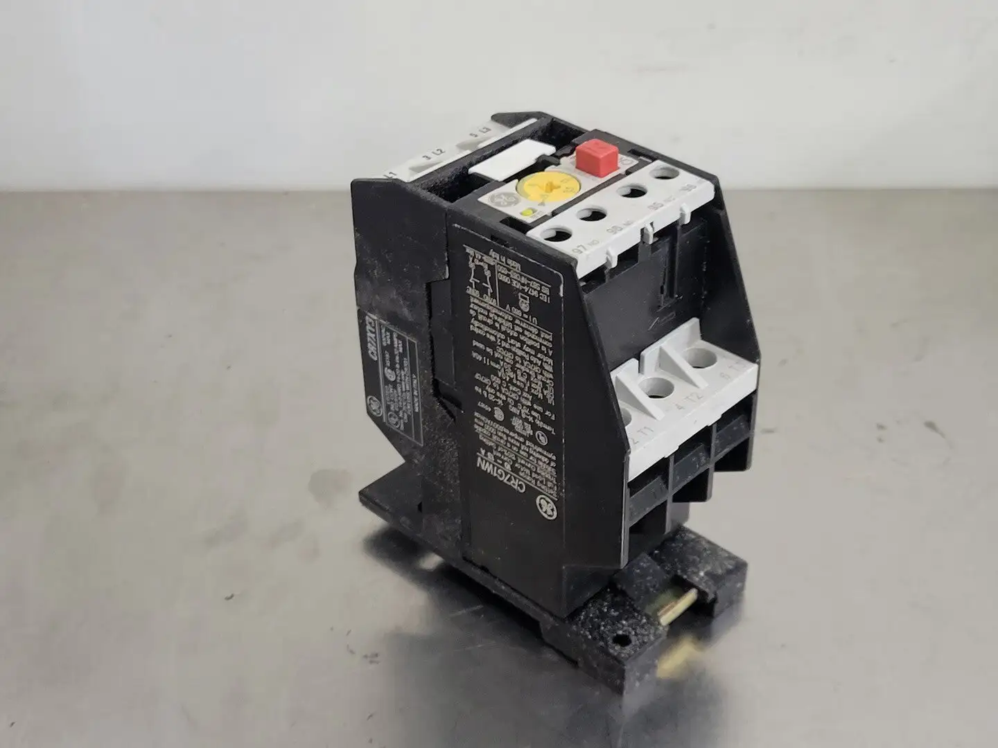 USED GENERAL ELECTRIC CR7G1WN