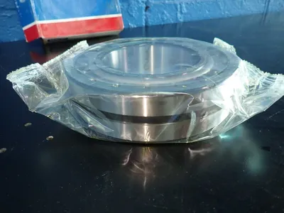 NEW SKF 22220E