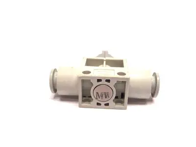 VHK2 10F | SMC -10F Pneumatic Air Finger Valve Gray 10mm VHK2 - Used