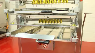 KRUMBEIN | KSSM Vertical In-Pan, Sheet Tray Slicer | Brownie Portioning