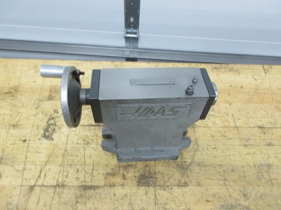 Used 2009 USED HAAS PARTS AND TOOLING HTS6 MANUAL TAILSTOCK 6" CENTER HEIGHT Tailstocks Minnesota US | Machinesused.com #1264502