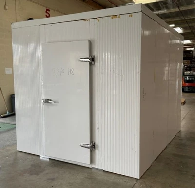 171-0068 8’ x 10’ Walk In Cooler Box without Floor