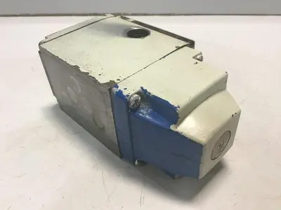 Used SPERRY VICKERS DG4S50AWT11 Valves/Fittings Michigan US | Ideal Machinery #1285119