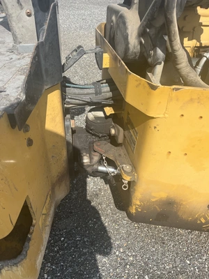 Used 2016 Caterpillar CB36B Tandem Rollers Maryland US | Zadoon Equipment #1480899