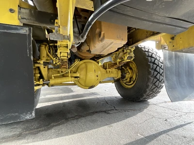 Used 2008 OSHKOSH HB2718 Street Sweeper California US | Big Truck & Equipment #1412333