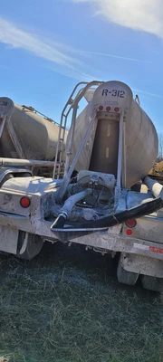 Used 1996 FRUEHAUF _UNKNOWN_ Tanker Trailers Tennessee US | Ran Equipment #1403730