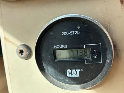 1999 Caterpillar 140H