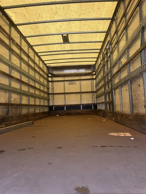 Used 2007 INTERNATIONAL 4300 SBA 4X2 24' BOX TRUCK Box trucks Ohio US | Miedema Asset Management Group #1709408