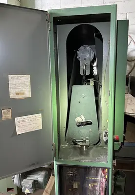 USED SANDING MASTER GKSB-900
