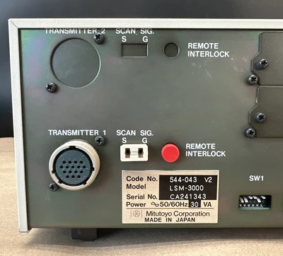 USED MITUTOYO LSM-3000