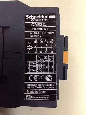USED SCHNEIDER ELECTRIC CAE22