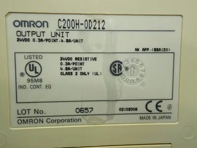 USED OMRON C200HOD212